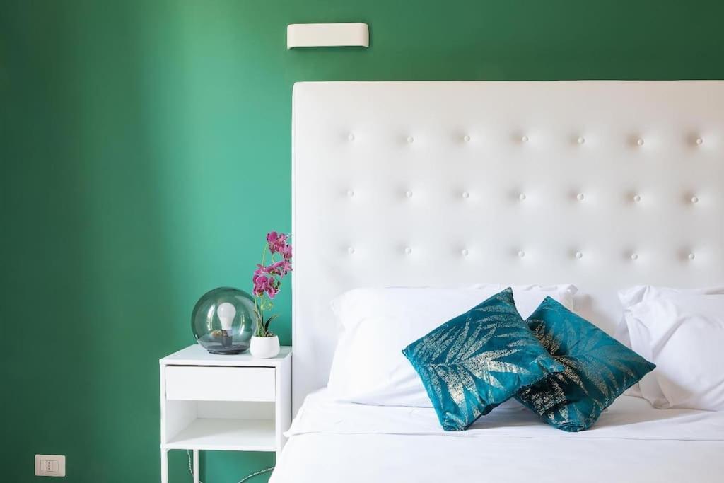 My Trastevere Three Bedroom View Apartment -Top Collection Rome Exterior photo